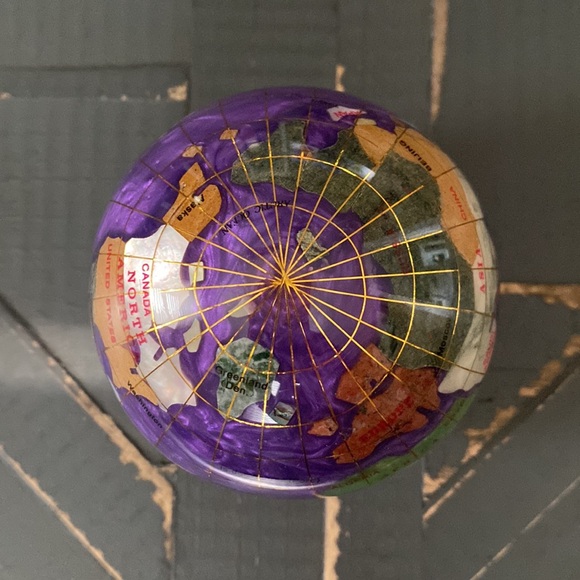 🌎World🌍Globe Paperweight🌏 - Picture 10 of 11